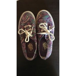 Patterned vans